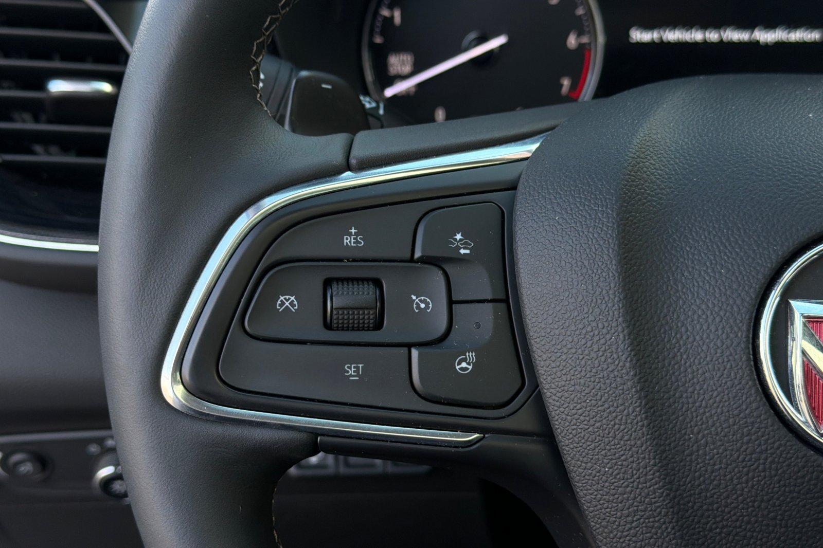 Used 2022 Buick Envision Essence w/ Technology Package II AWD/4WD image 34