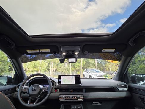 Used 2026 Honda Passport TrailSport image 4