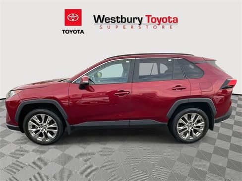 Certified 2020 Toyota RAV4 XLE Premium image 9