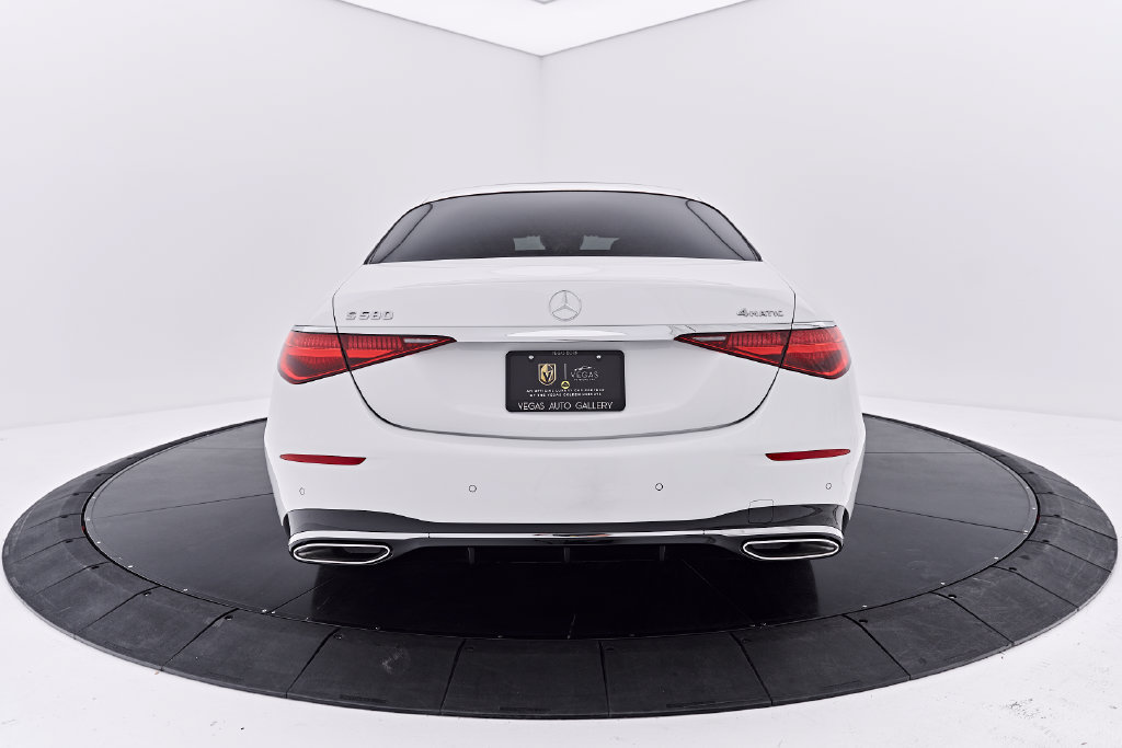 Used 2024 Mercedes-Benz S 580 4MATIC Sedan w/ AMG Line image 10