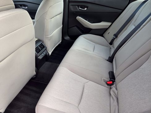 Used 2025 Honda Accord SE image 26