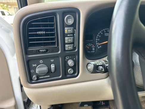 Used 2002 GMC Yukon XL 2500 SLT image 19