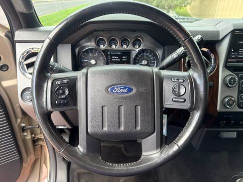 Used 2013 Ford F350 Lariat w/ Lariat Ultimate Pkg AWD/4WD image 14