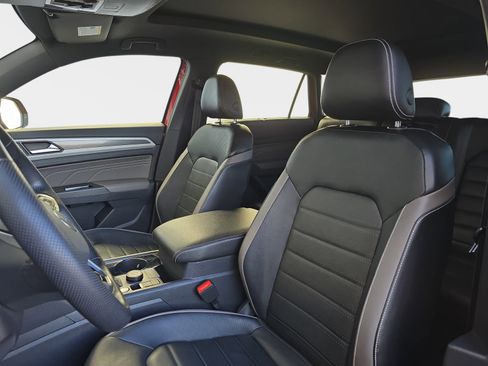 Used 2022 Volkswagen Atlas Cross Sport SEL Premium R-Line w/ Cross Sport MDO Package image 18