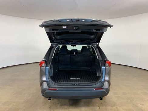 Used 2024 Toyota RAV4 LE AWD/4WD image 12