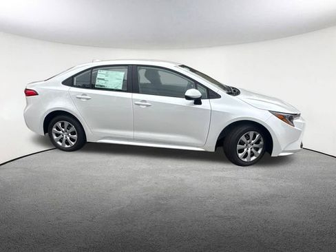 New 2026 Toyota Corolla LE image 13