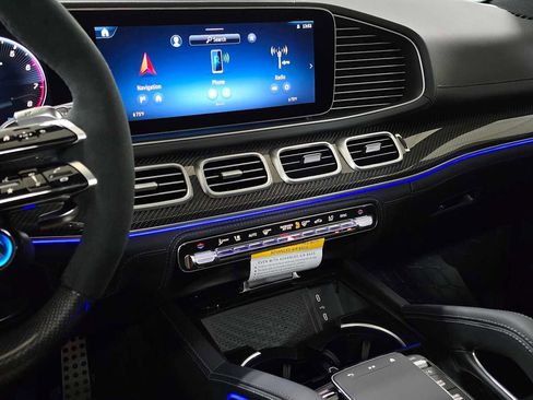 New 2026 Mercedes-Benz GLE 53 AMG 4MATIC Coupe image 33