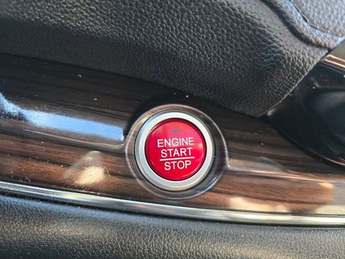 Used 2016 Honda CR-V EX-L image 25