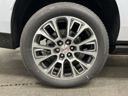 New 2026 GMC Yukon XL Denali w/ Sun & Power Step Package image 71