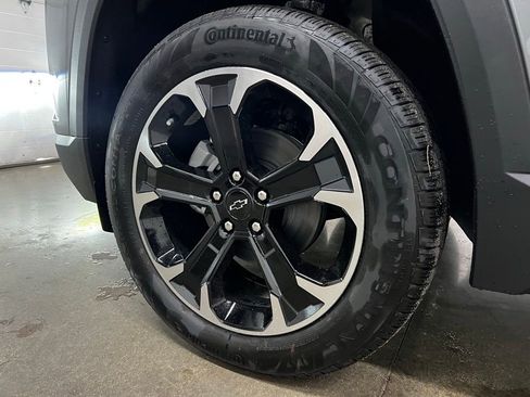 New 2026 Chevrolet Equinox LT AWD/4WD image 10
