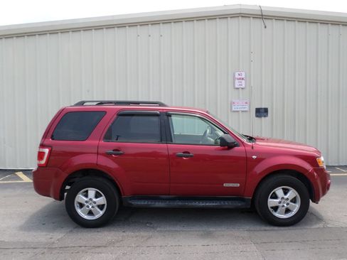 Used 2008 Ford Escape XLT FWD image 1