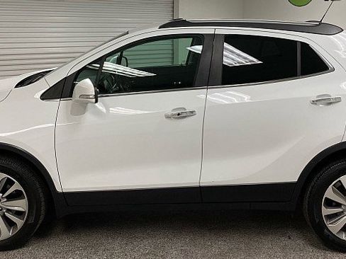 Used 2019 Buick Encore Preferred image 8