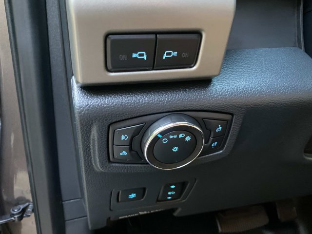 Used 2022 Ford F350 Lariat w/ Lariat Ultimate Package AWD/4WD image 16