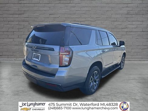 Used 2024 Chevrolet Tahoe Z71 w/ Luxury Package AWD/4WD image 3