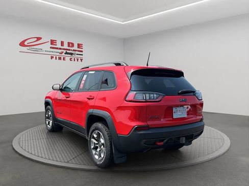 Used 2019 Jeep Cherokee Trailhawk w/ Comfort & Convenience Group AWD/4WD image 7