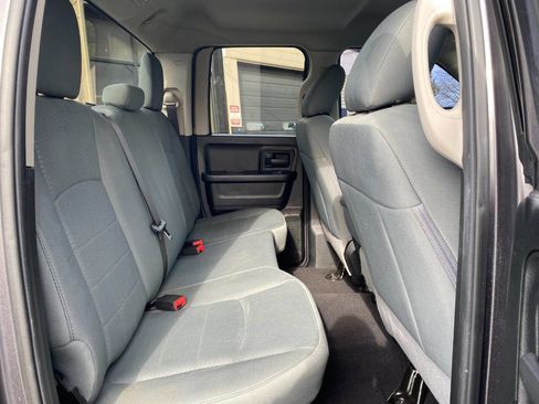 Used 2018 RAM 1500 Express w/ Express Value Package image 24