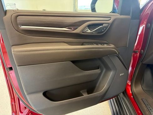 Used 2021 GMC Yukon Denali w/ Denali Premium Package AWD/4WD image 51