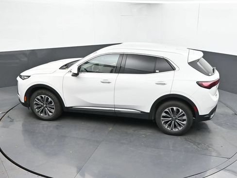 Used 2024 Buick Envision Preferred AWD/4WD image 39