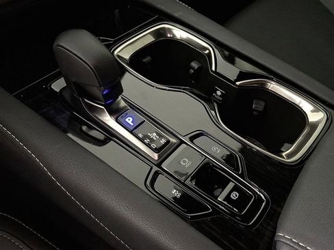 Certified 2025 Lexus RX 350 FWD image 17