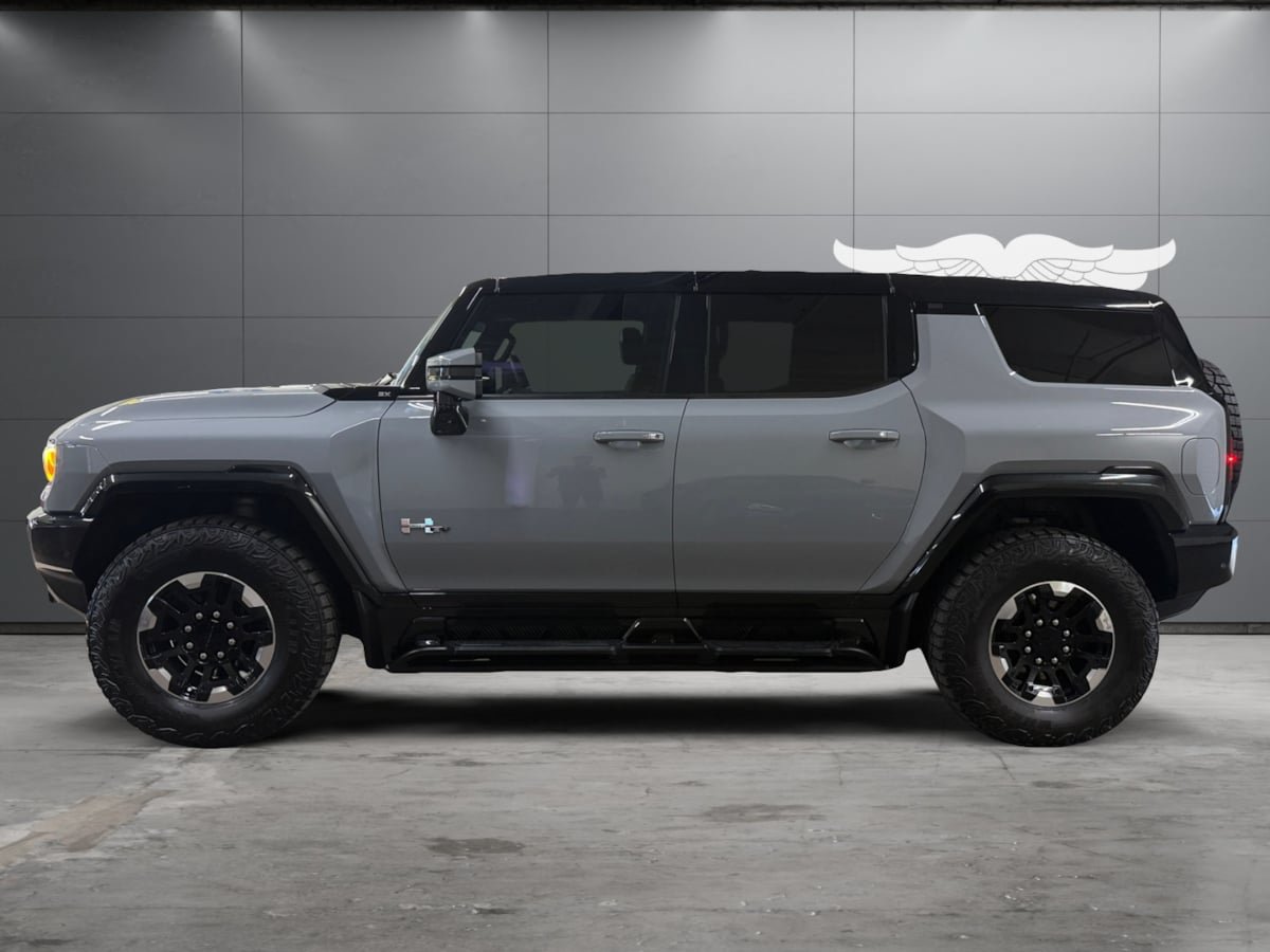 Used 2024 GMC Hummer EV 3X w/ Extreme Off-Road Package AWD/4WD image 2