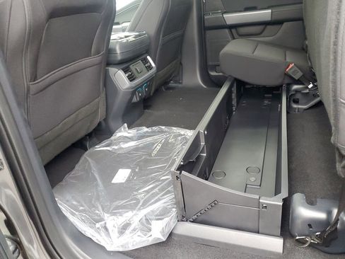 New 2026 Ford F150 XLT w/ Equipment Group 302A MID image 39