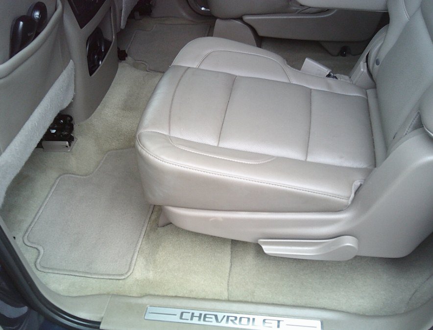 Used 2017 Chevrolet Suburban Premier AWD/4WD image 22