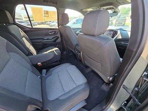 Used 2022 Chevrolet Traverse LT w/ LPO, Floor Liner Package AWD/4WD image 13