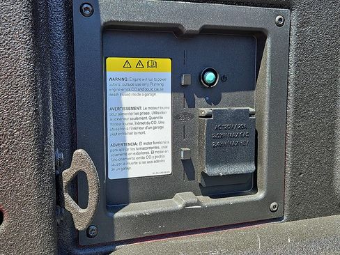 Used 2025 Ford F150 XLT w/ Equipment Group 301A Standard AWD/4WD image 8