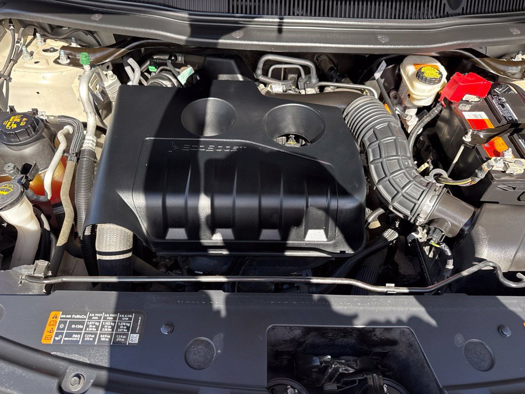 Used 2018 Ford Explorer XLT FWD image 31