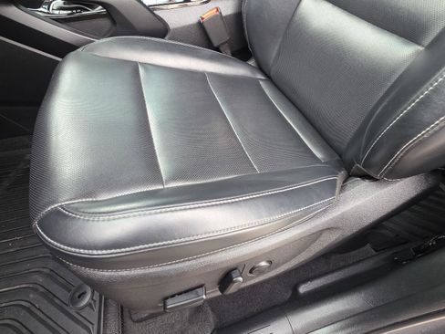 Used 2022 Kia Telluride S AWD/4WD image 41