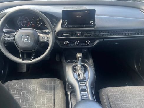 Used 2025 Honda HR-V LX image 11