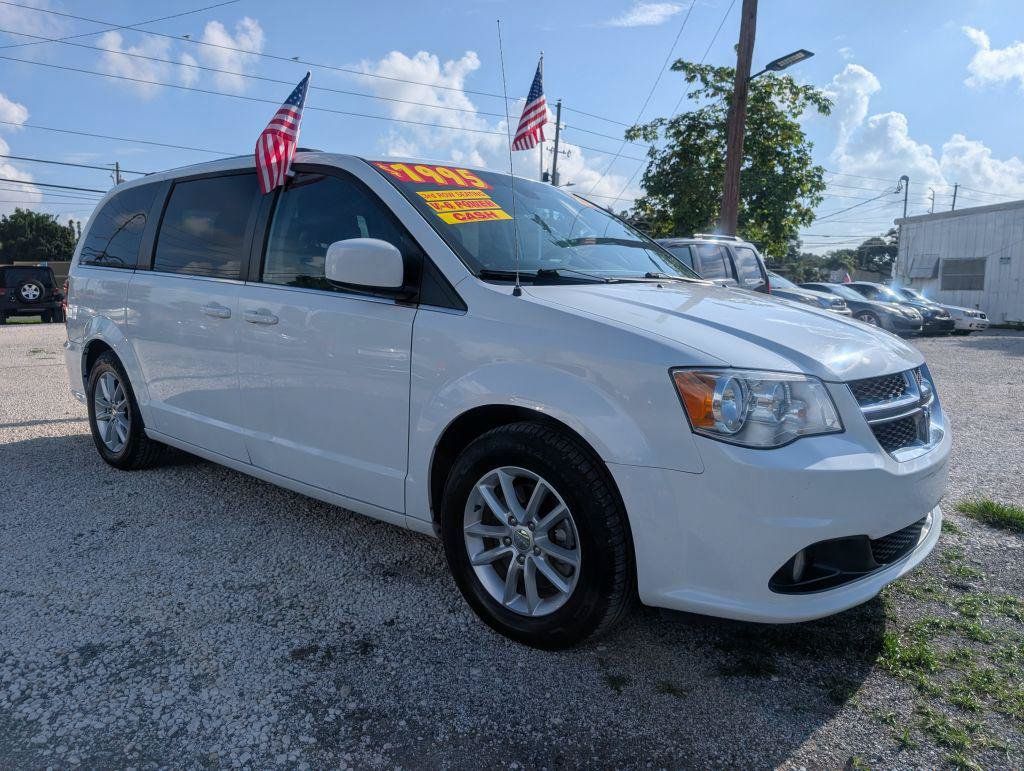 Used 2020 Dodge Grand Caravan SXT FWD image 3