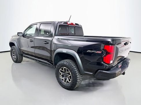 Used 2025 Chevrolet Colorado ZR2 w/ Technology Package image 6