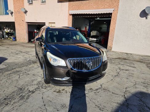 Used 2014 Buick Enclave Premium w/ Trailering Provision Package image 1