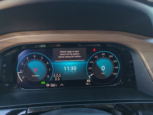 New 2026 Volkswagen Atlas SE image 10