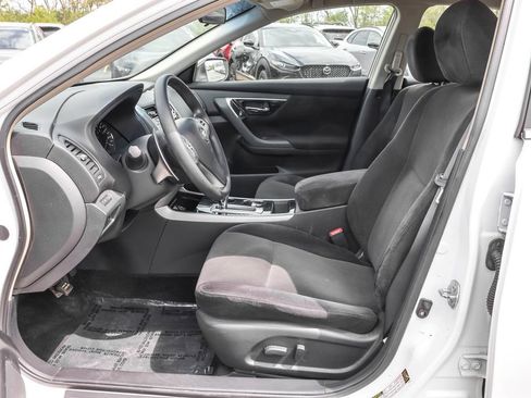 Used 2013 Nissan Altima 3.5 S FWD image 5