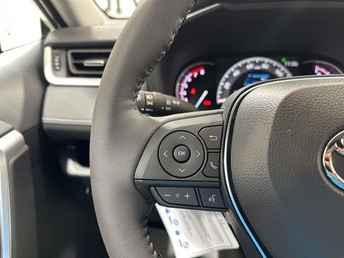 Used 2025 Toyota RAV4 XLE Premium image 29