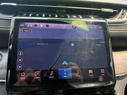 Certified 2022 Jeep Grand Cherokee L Limited w/ Luxury Tech Group II image 28