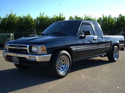 Used 1994 Toyota Pickup DX