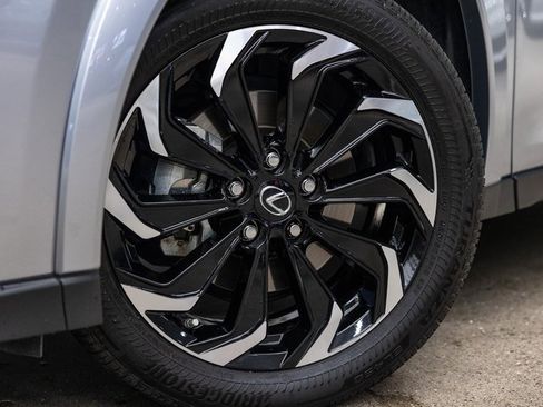 Used 2024 Lexus UX 250h F Sport image 14