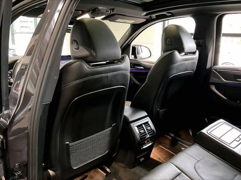 Used 2023 BMW X3 M40i w/ Premium Package image 22