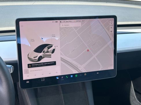 Used 2021 Tesla Model 3 Long Range image 14