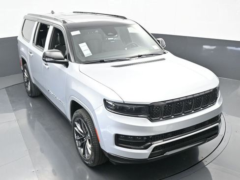 Used 2024 Jeep Grand Wagoneer L Series II w/ Quick Order Packagew 28T image 53