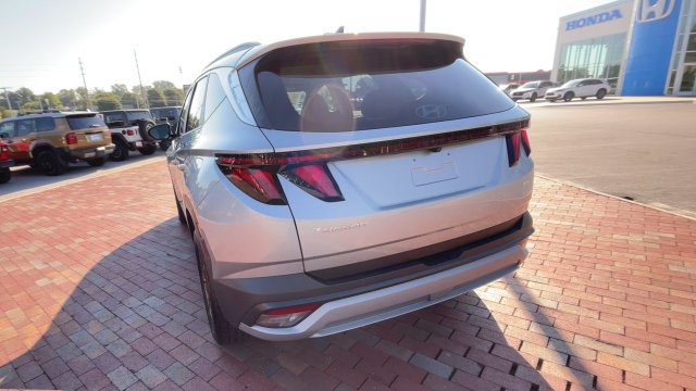 Used 2025 Hyundai Tucson SEL AWD/4WD image 8