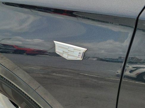 Certified 2023 Cadillac XT6 Luxury image 8