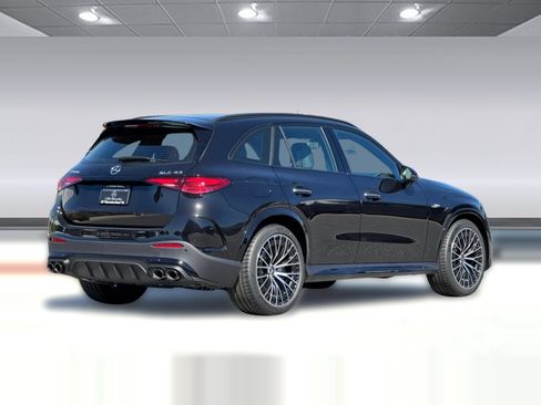 New 2026 Mercedes-Benz GLC 43 AMG 4MATIC image 9