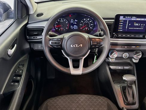 Used 2022 Kia Rio S image 16
