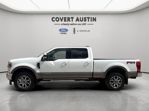 Certified 2022 Ford F350 Lariat AWD/4WD image 2