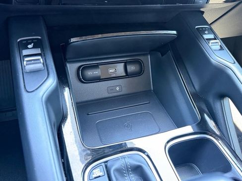 Used 2022 Kia Telluride S image 26