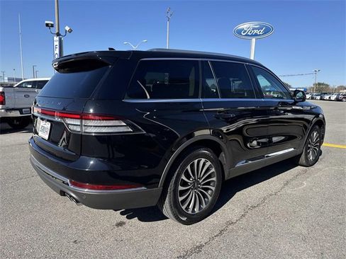 Certified 2023 Lincoln Aviator Reserve w/ Elements Package Plus image 5